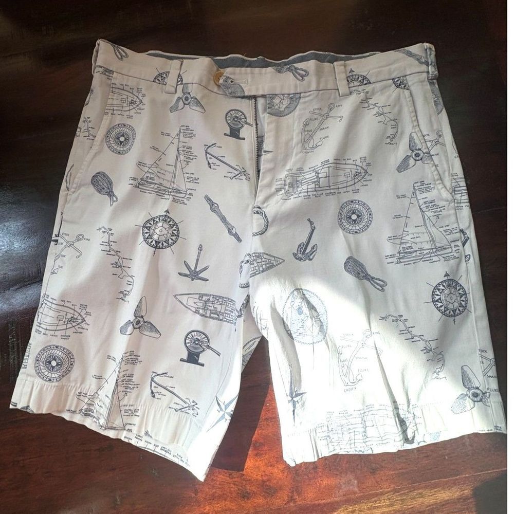 Brooks Brother | Bermuda Men Shorts | White & Blue Nautical | Waist‎ 34 | SKU300